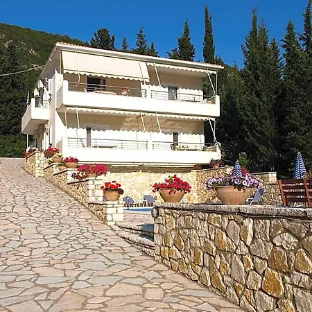 Hotel Geni Garden